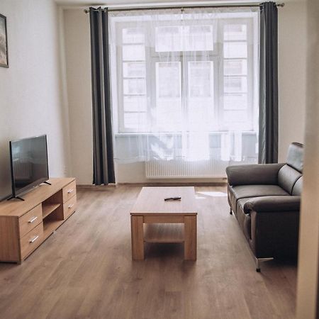 Grand Apartments In The Centre Of Teplice Esterno foto
