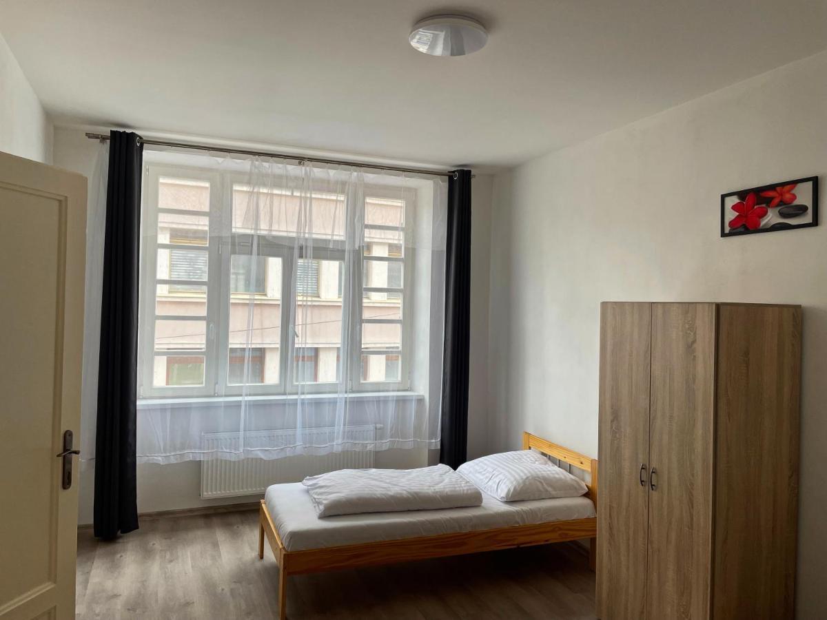Grand Apartments In The Centre Of Teplice Esterno foto